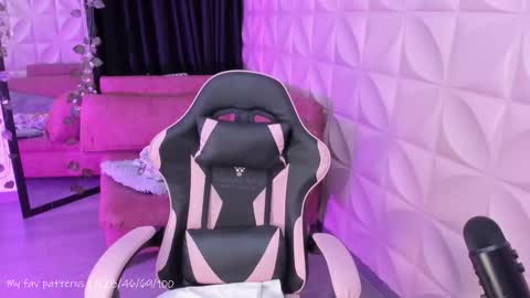 Snapshot of natadelrey chatting on 11.09.25 Nata online show from 11.09.25