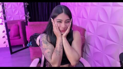 Snapshot of natadelrey chatting on 11.12.25 Nata online show from 11.12.25