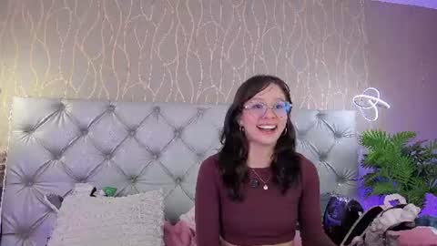 Snapshot of natalhy_ chatting on 07.17.26 natalia online show from 07.17.26