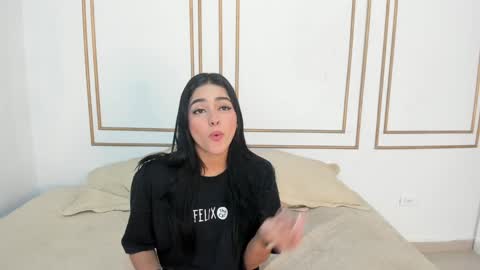 Naty  online show from 01.25.25