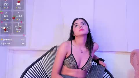 Naty  online show from 02.19.25