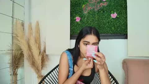 Naty  online show from 09.09.25