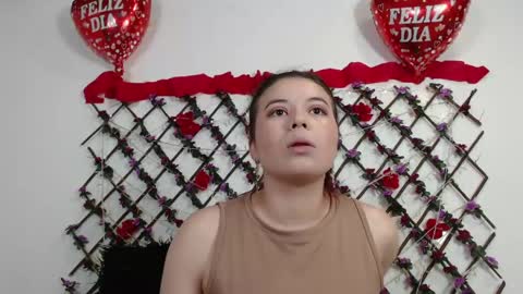 Natalia Walker online show from 05.04.26