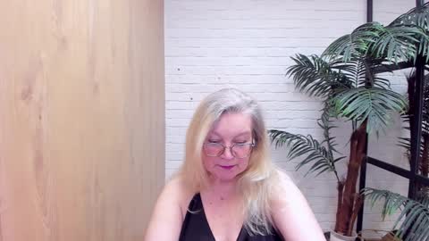 NataliCloud online show from 12.20.24