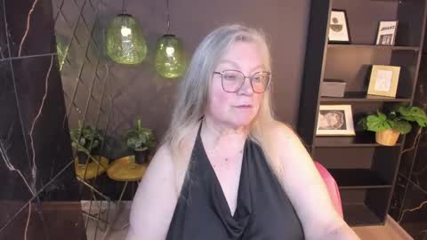 Snapshot of natalicloud chatting on 05.11.26 NataliCloud online show from 05.11.26