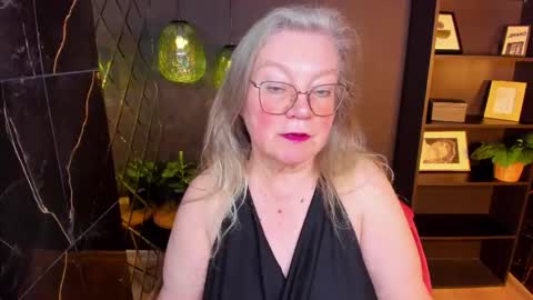 Snapshot of natalicloud chatting on 05.31.26 NataliCloud online show from 05.31.26