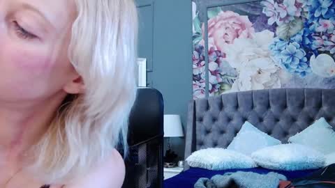 Natalie online show from 01.01.25