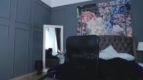 Natalie online show from 02.01.25