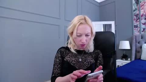 Natalie online show from 02.21.25