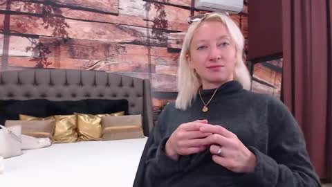 Natalie online show from 12.02.25