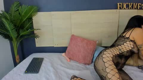 Snapshot of natalie_garciia chatting on 02.26.26 online show from 02.26.26