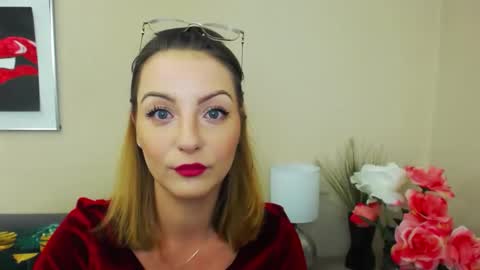 Snapshot of natalie_live chatting on 02.24.25 NatalieSexy online show from 02.24.25