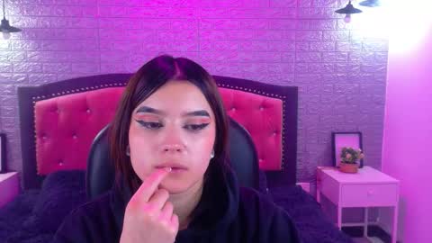 natalie  online show from 10.27.25