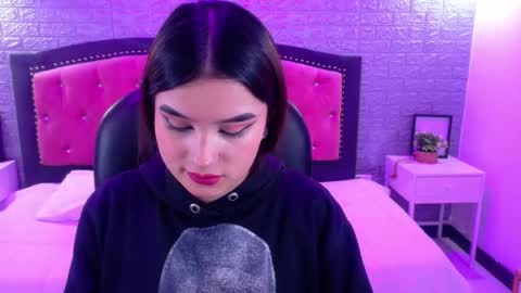 natalie  online show from 11.28.25