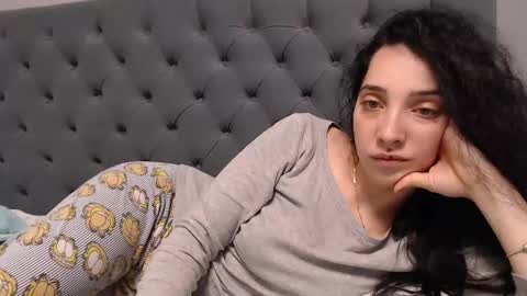 Snapshot of natalie_mia chatting on 01.18.25 Miia online show from 01.18.25