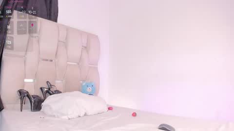  Natalie   online show from 10.14.25