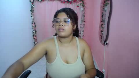 Snapshot of natalie_tits1 chatting on 10.02.25 natalie_tits1 online show from 10.02.25