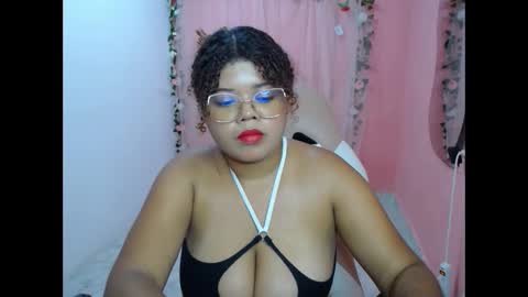 Snapshot of natalielabellex1 chatting on 10.08.25 natalielabellex1 online show from 10.08.25