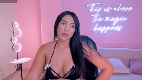 Natalie Lewis online show from 02.23.26