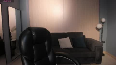 Snapshot of natalielewis_ chatting on 06.30.26 Natalie Lewis online show from 06.30.26