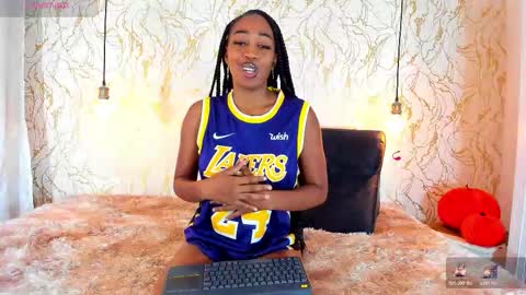 NATALIE online show from 11.07.25