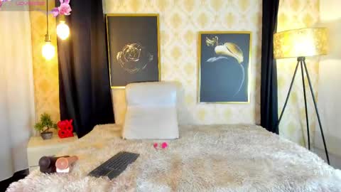 NATALIE online show from 05.20.26