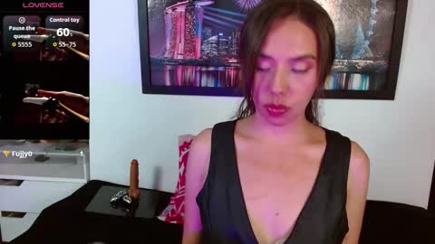 Natalia  online show from 11.21.25