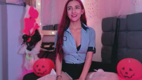 Snapshot of natalliapradas chatting on 10.22.25 natalliapradas online show from 10.22.25