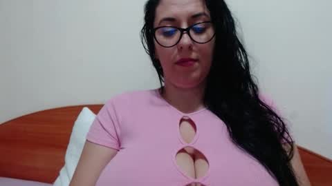 Snapshot of natally565656 chatting on 10.26.25 natally online show from 10.26.25