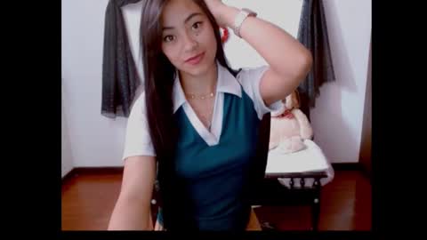 Nataly Escobar online show from 03.01.25