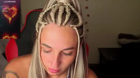 Snapshot of natalyfreman chatting on 07.19.26 Nataly online show from 07.19.26