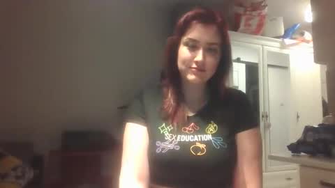 Snapshot of natasha666125654 chatting on 02.18.26 RedHeadFox online show from 02.18.26