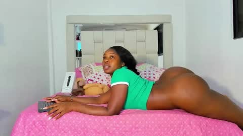 SARA online show from 10.21.25