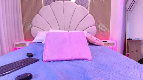 Natasha online show from 11.13.25