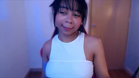 Snapshot of natasha_mh chatting on 11.12.25 Nati online show from 11.12.25