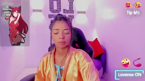 Snapshot of natasha_smith_ws chatting on 12.12.24 Natasha online show from 12.12.24