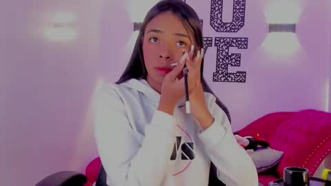 Snapshot of natasha_smith_ws chatting on 12.01.25 Natasha online show from 12.01.25