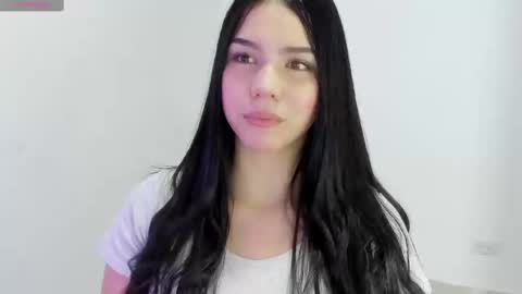 Natalia online show from 02.18.25