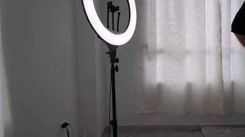 Natasha Vesper  online show from 12.22.25