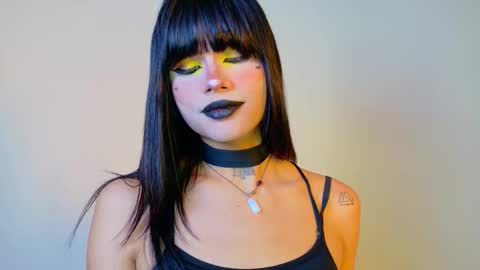 Natahsa  online show from 11.14.25