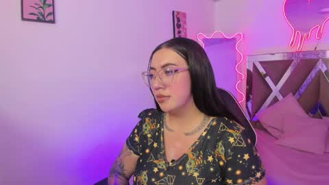 Snapshot of natashaa_tay chatting on 02.28.26 Natashaa online show from 02.28.26