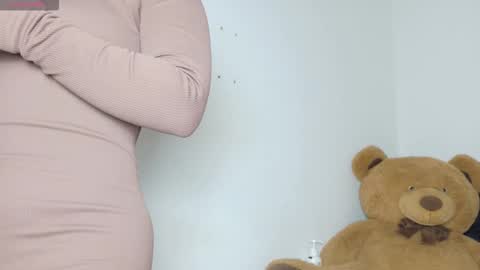 Natasha online show from 11.11.25