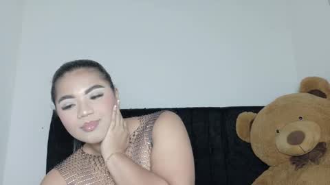 Snapshot of natashaparker__ chatting on 02.20.26 Natasha online show from 02.20.26