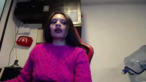 Natashax  online show from 09.19.25