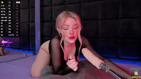 Snapshot of natehalll chatting on 12.29.24 NATE online show from 12.29.24