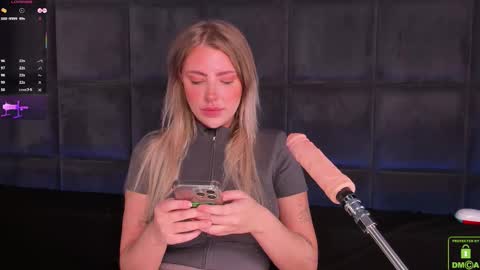 Snapshot of natehalll chatting on 11.28.25 NATE online show from 11.28.25