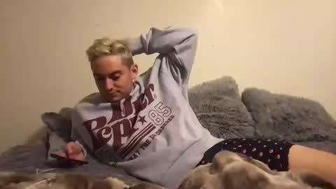 Snapshot of natetheexplorer chatting on 11.19.25 natetheexplorer online show from 11.19.25