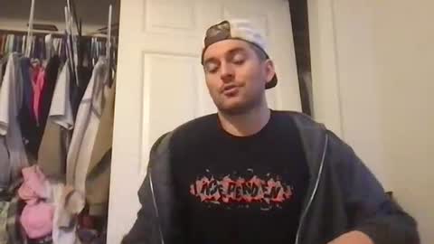 Snapshot of natetheexplorer chatting on 11.30.25 natetheexplorer online show from 11.30.25