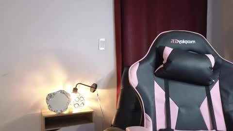 NATHALIA online show from 03.20.26