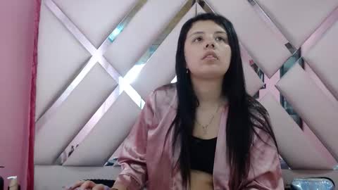 nathaly low online show from 10.01.25